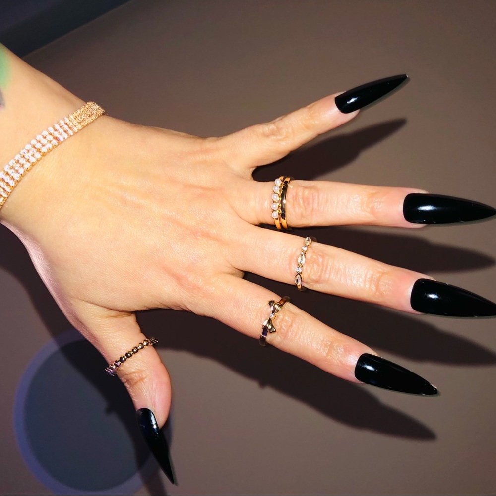 BEAUTIFUL 5 PIECE BRACELET AND RING SET NEW 💎🔥